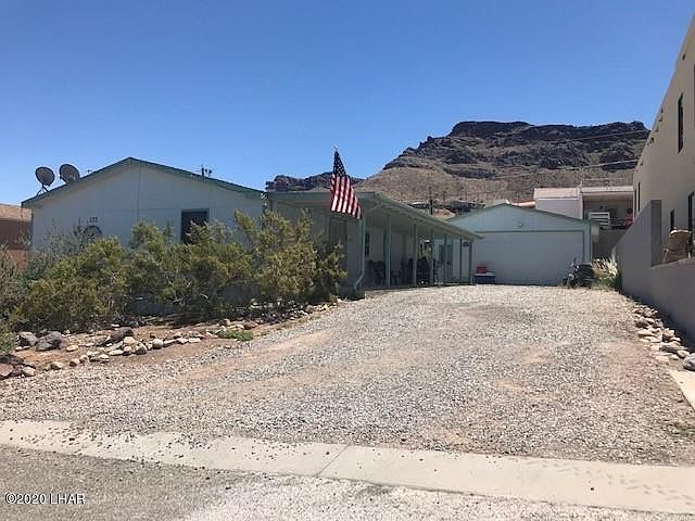1st image of 858 Bay View Dr