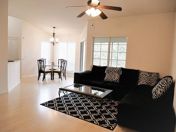 2nd image of 4668 Pembrook Pl #203