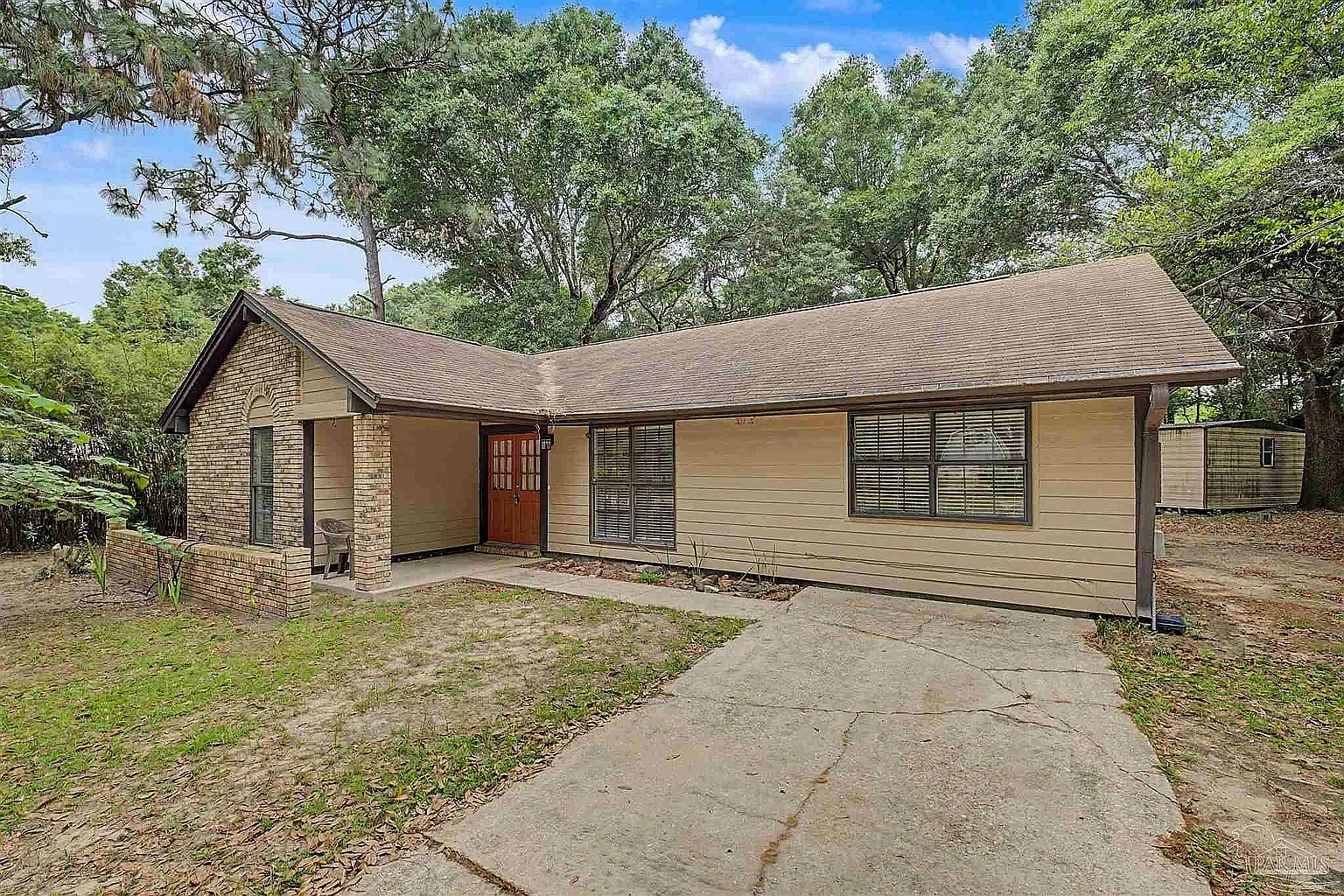 4 bed, 1336 sqft, $1,845 — Photo 1