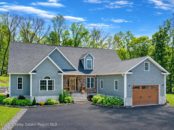 174 Grove School Road, Catskill, NY 12414