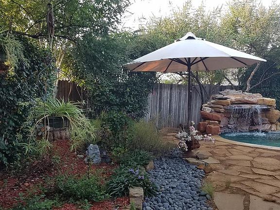 4th image of 1120 Vista View Dr