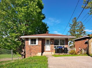 103 6th St #1, Midland, ON L4R 3X3