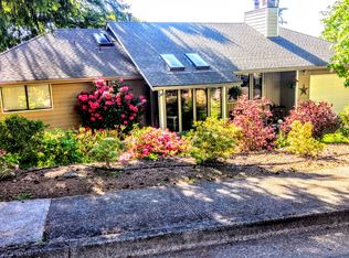406 S 30th St, Philomath, OR 97370