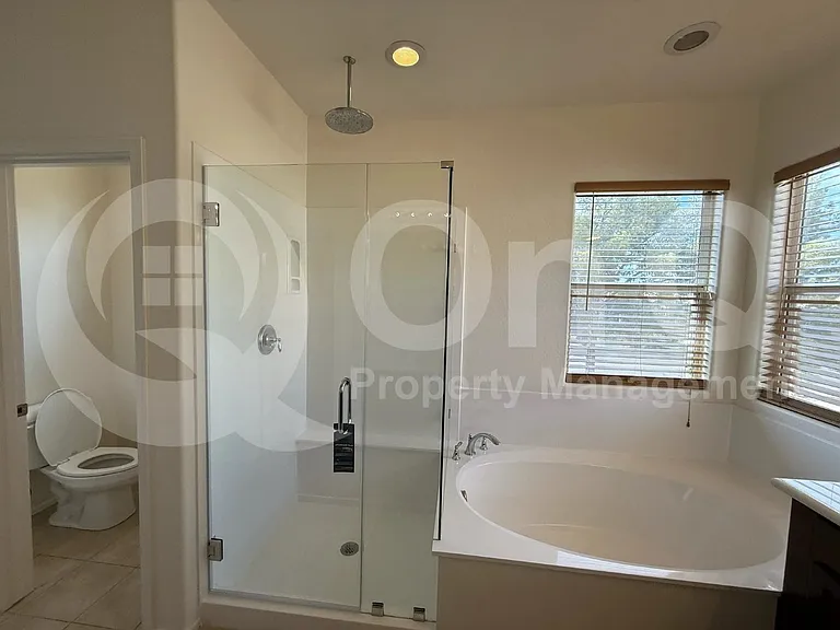 1104 E Gail Dr — Photo 20
