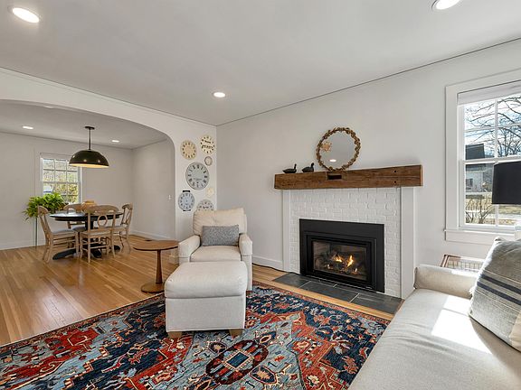 3rd image of 52 Belknap Mountain Road