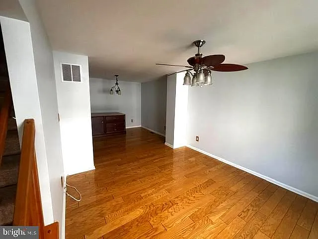 1504 Coventry Way — Photo 7