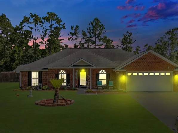 567 Burnt Pines Road NE, Ludowici, GA 31316