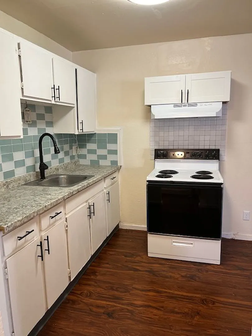 85-869 Piliuka Pl — Photo 1