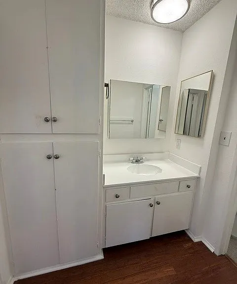 3720 Clarington Ave #201 — Photo 11
