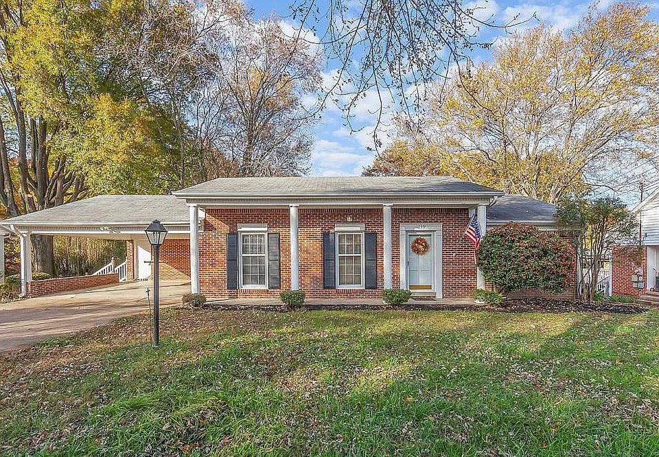 1st image of 219 Ayers Dr
