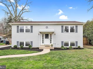 802 Park Ave, Mount Airy, MD 21771
