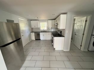 200 Bulgarmarsh Rd #4, Tiverton, RI 02878