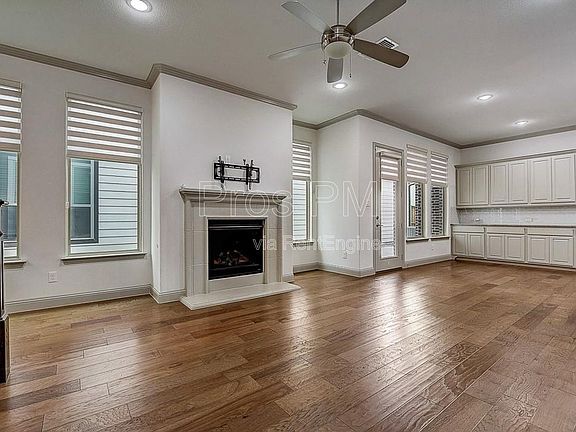 3rd image of 4145 Sechrist Dr