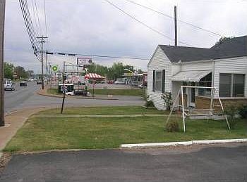 1st image of 1507 N Main St
