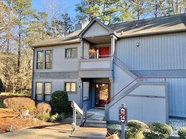 16 Stillwater Park #16, Durham, NC 27707