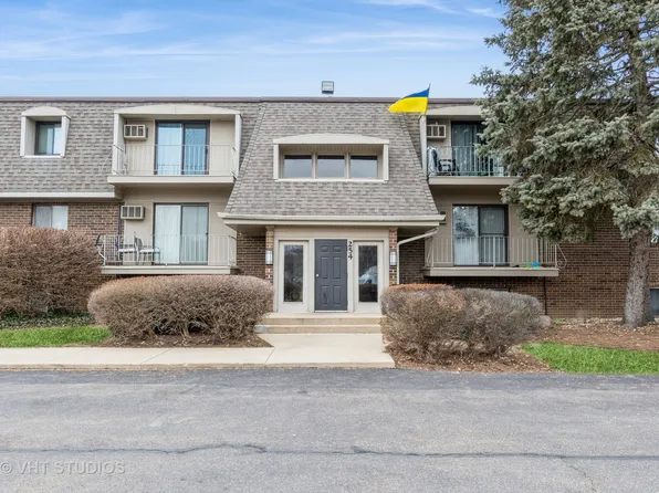 254 E Bailey Rd APT A, Naperville, IL 60565