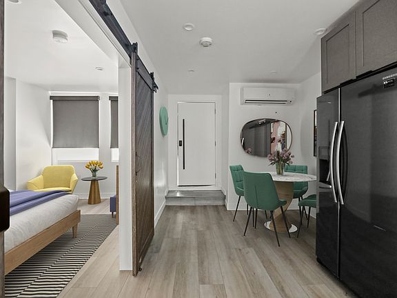 5th image of 1023 Tremont St #2684