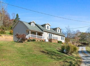 53 Morning Glory Dr, Hinton, WV 25951