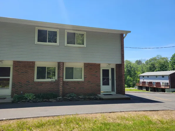 213 Baxter Road APT D, Mansfield, CT 06268