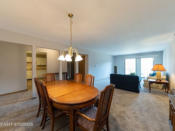 4th image of 263 S Clubhouse Dr Unit 216