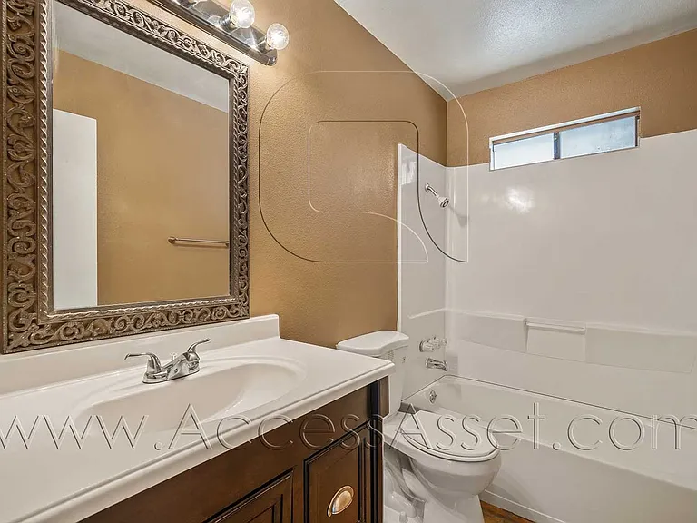 52585 Avenida Velasco — Photo 12