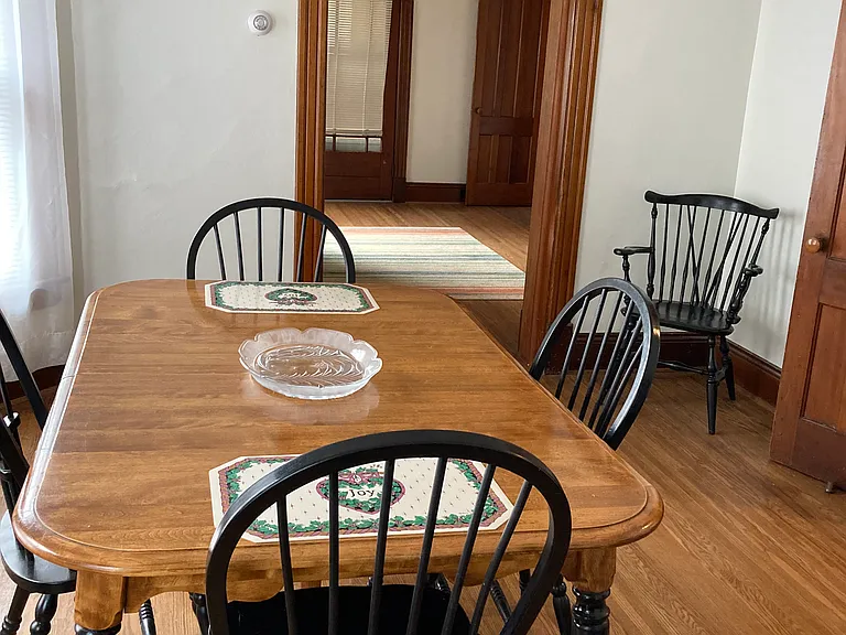 28 Petrie St #1 — Photo 6