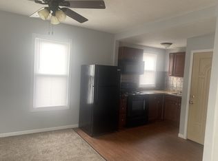 312 College Ave APT 3, Terre Haute, IN 47802