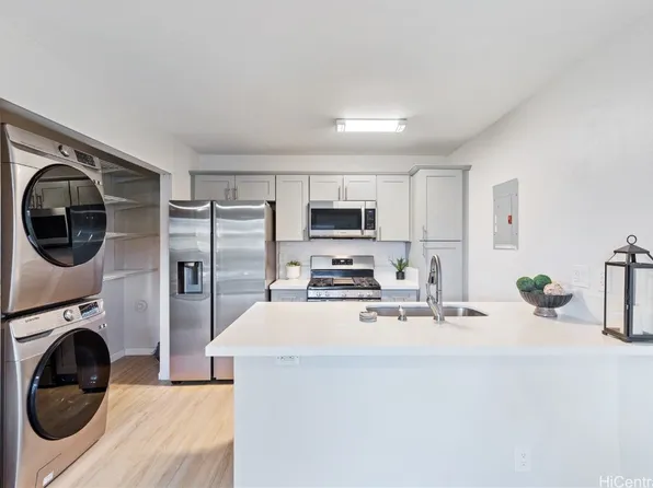 91-1179 Puamaeole St APT 24F, Ewa Beach, HI 96706