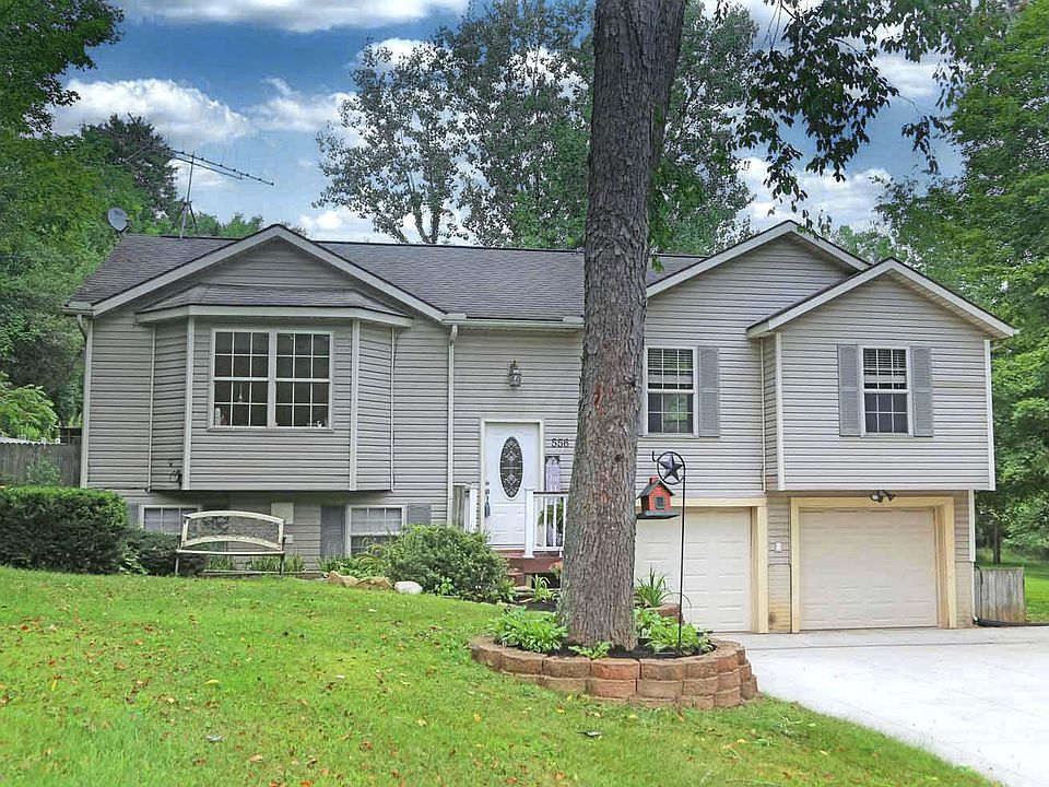 1st image of 556 Crestmonte Dr