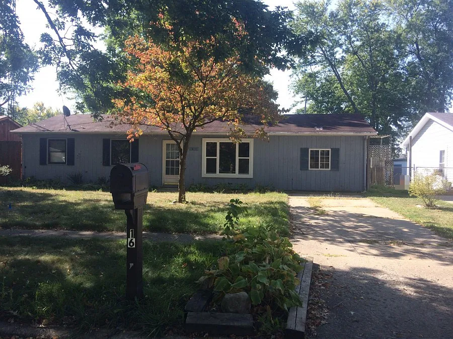 1611 Comanche Dr photo 1