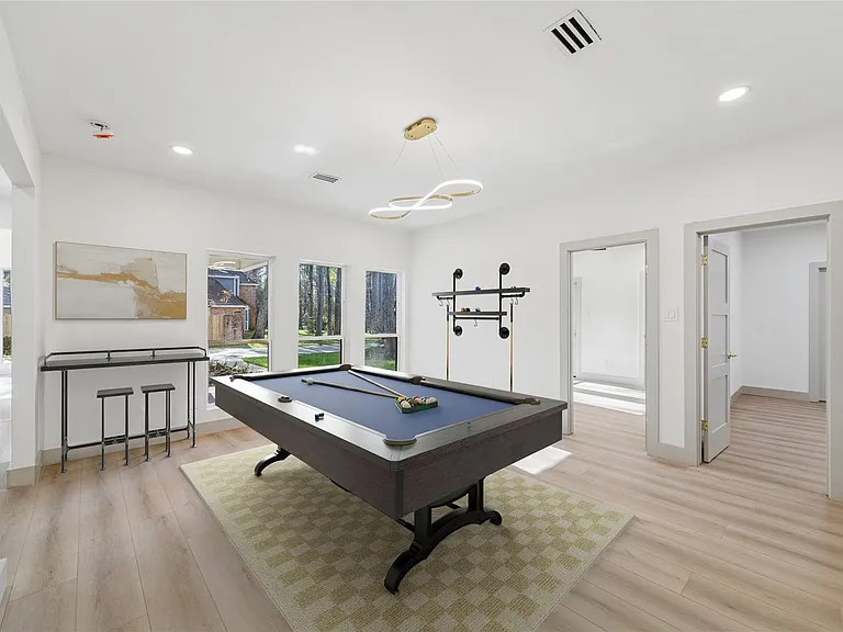 2306 Mill Lake Dr — Photo 11
