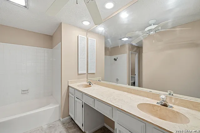 16330 Elk Holw — Photo 22