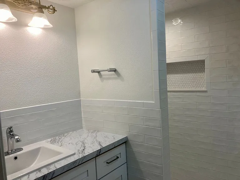 11499 W Bayshore Dr — Photo 27
