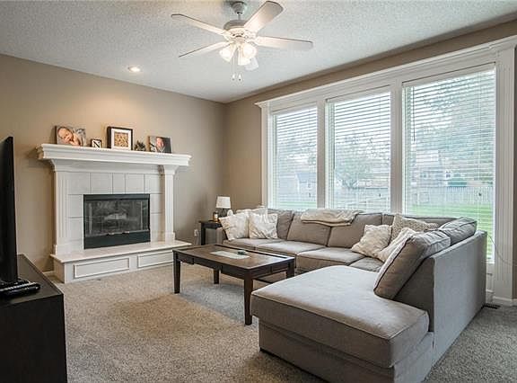 2nd image of 5755 Apache Dr