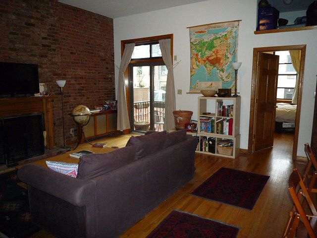 1st image of 35 W 74th St APT 4R