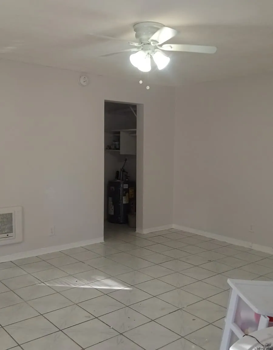 8plex Hollywood - 1 — Photo 4