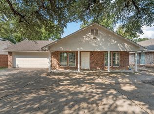 2439 S 2nd St, Waco, TX 76706
