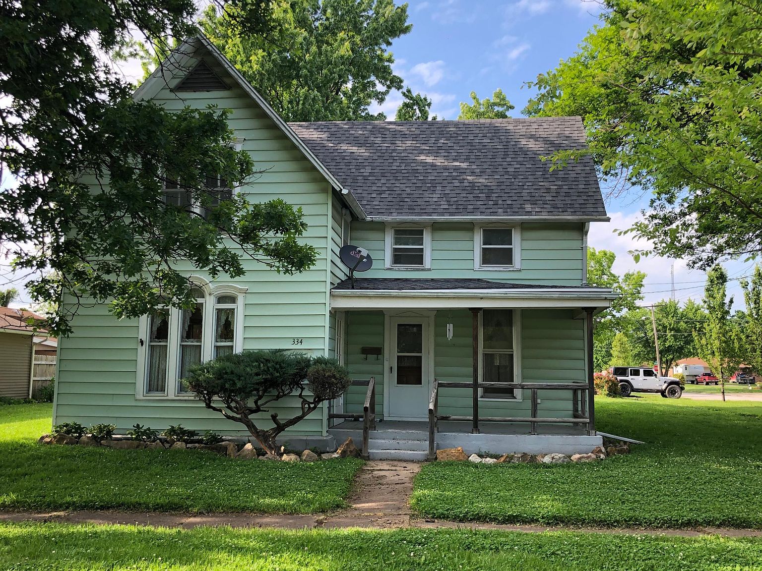 334 Holliday St, Osage City, KS 66523 Zillow