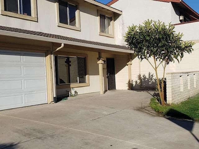 2nd image of 33158 Great Salt Lake Dr
