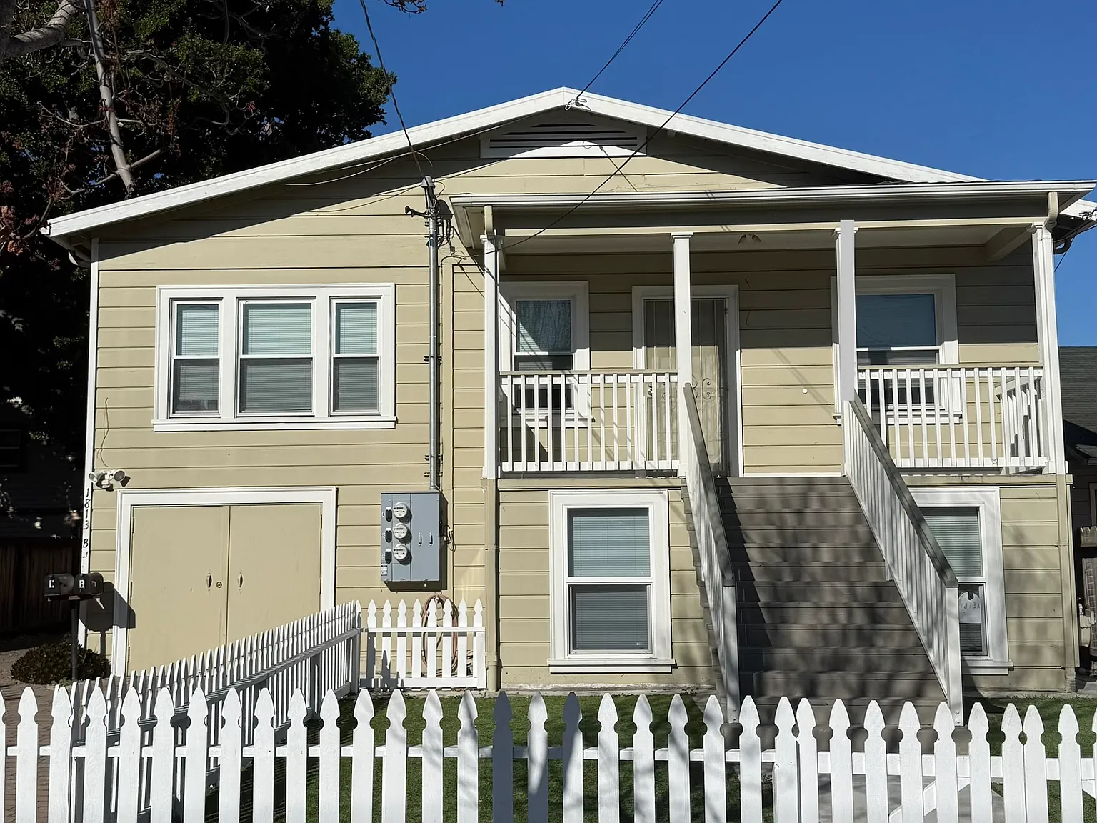 3 bed, 1.5 bath, 1000 sqft, $3,450 — Photo 1