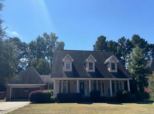 908 Ivanhoe Dr, Florence, SC 29505