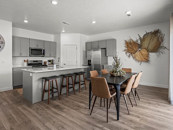 5th image of 1743 S Wolverine Way Unit 201