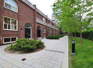 207 Davisville Ave, Toronto, ON M4S 1G8