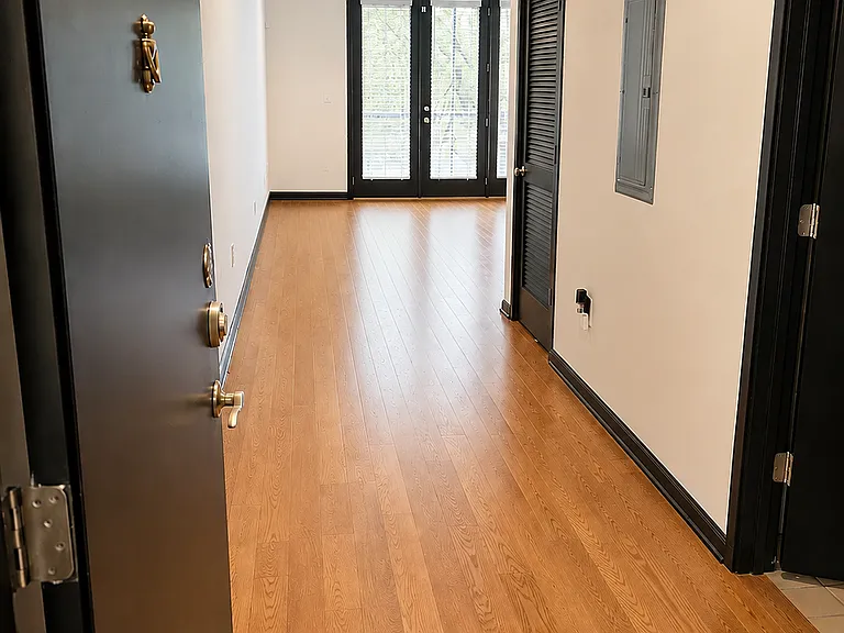 5300 Peachtree Rd #3202 — Photo 3