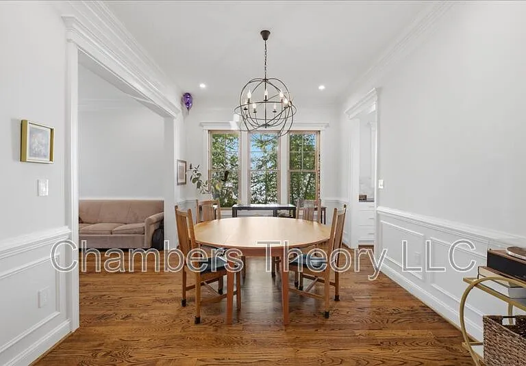 7010 Girard St — Photo 4