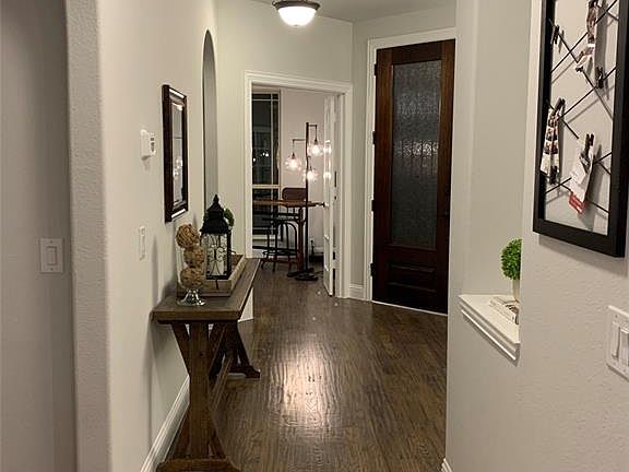 3rd image of 4517 Stillhouse Hollow Ln