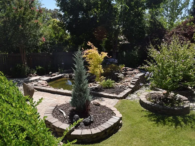1657 Stone Way — Photo 14