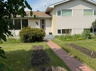 124 Lindsay Dr, Saskatoon, SK S7H 4B4