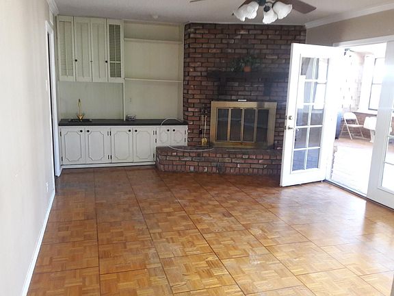 2nd image of 9905 Monaco Dr