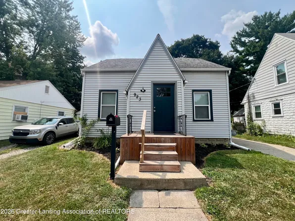 923 Cawood St, Lansing, MI 48915